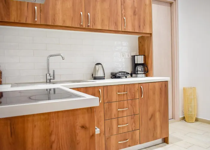 Albertoshouse 4* Città di Skiathos