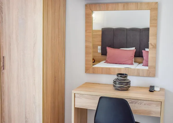 Aparthotel Albertoshouse