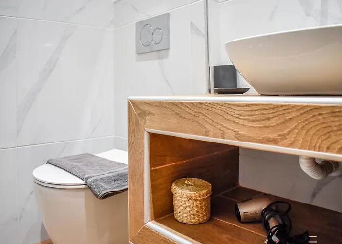 Albertoshouse 4* Città di Skiathos