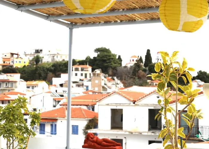 Albertoshouse Aparthotel Città di Skiathos