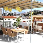 Albertoshouse 4* Skiathos Town