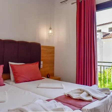 Albertoshouse 4*