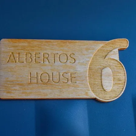 Albertoshouse Skiathos stad