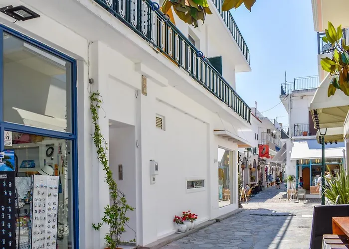 Albertoshouse 4* İskados