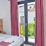 Albertoshouse 4* مدينة سكياثوس