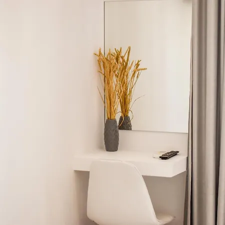 Albertoshouse Apart Otel