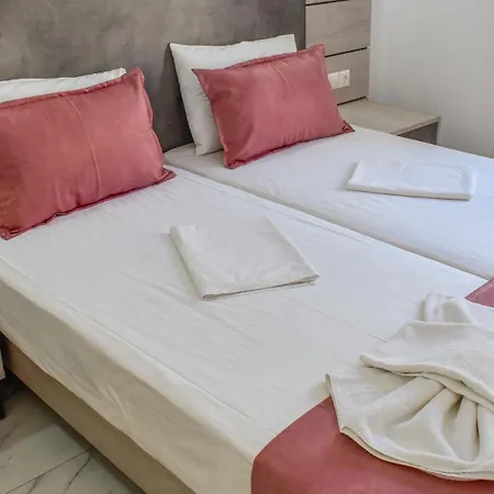 Albertoshouse 3* Skiathos Town