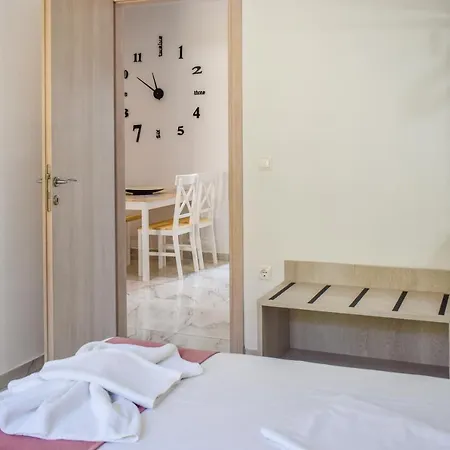 Aparthotel Albertoshouse